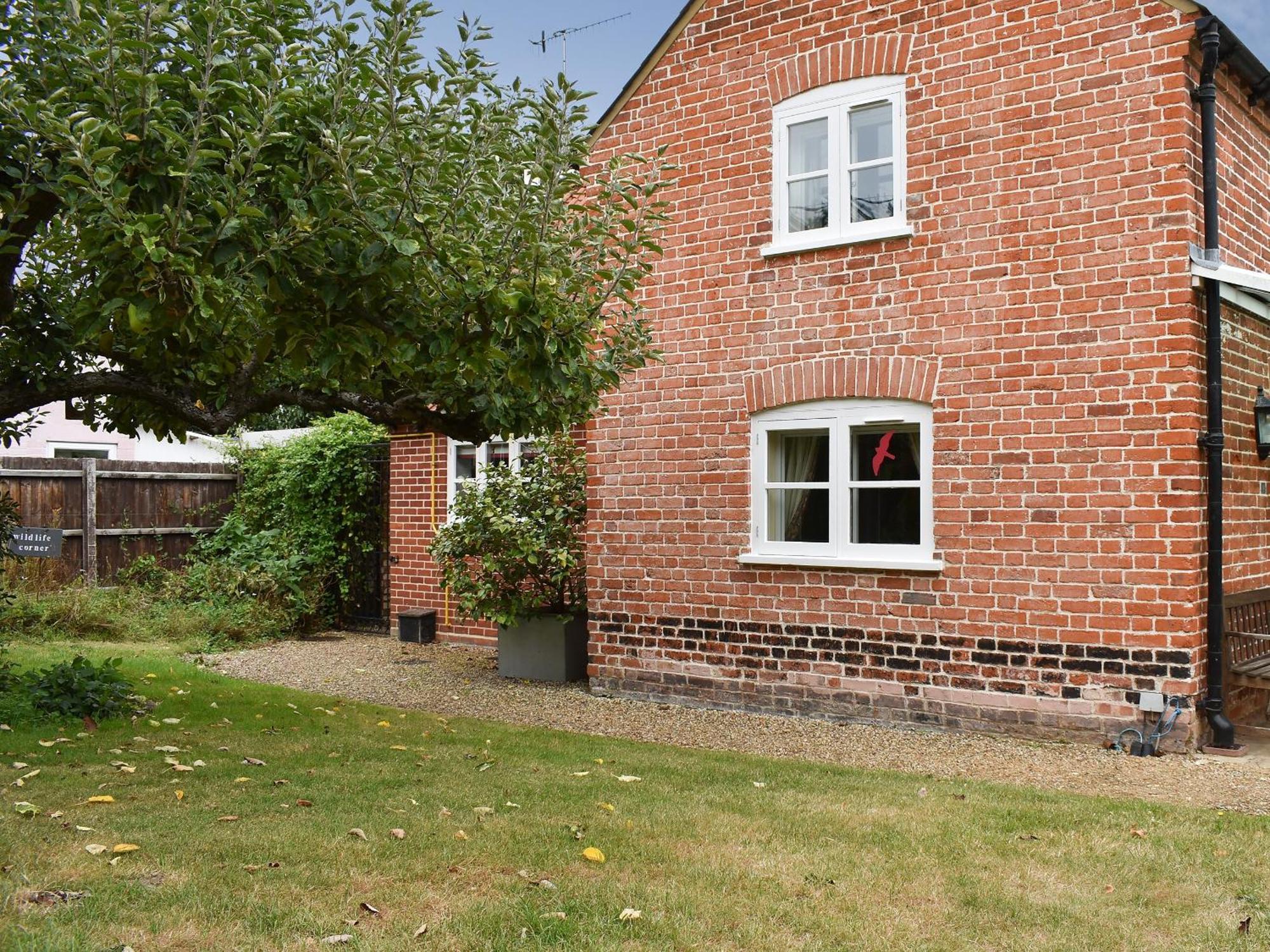 The Cottage Great Blakenham Esterno foto