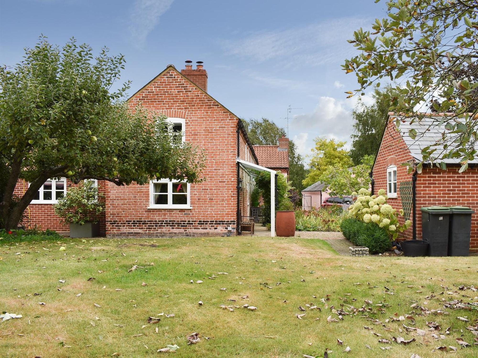 The Cottage Great Blakenham Esterno foto